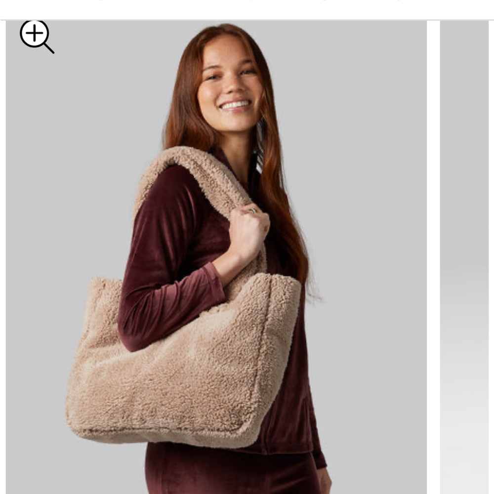 32 Degrees Sherpa Tote Bag in Mocha Meringue